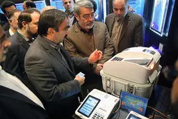 رونمایی از دستگاه اخذ رای‌ انتخابات/تصاویر