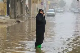 آخرین وضعیت سیل در جنوب کشور / نماینده دشتستان: اموال و دارایی مردم را سیل برده / رئیس سازمان مدیریت بحران: هیچ مبلغی برای مقابله با بلایای طبیعی به خوزستان داده نشد
