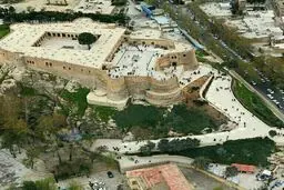 نمایی زیبا از قلعه فلک الافلاک / عکس