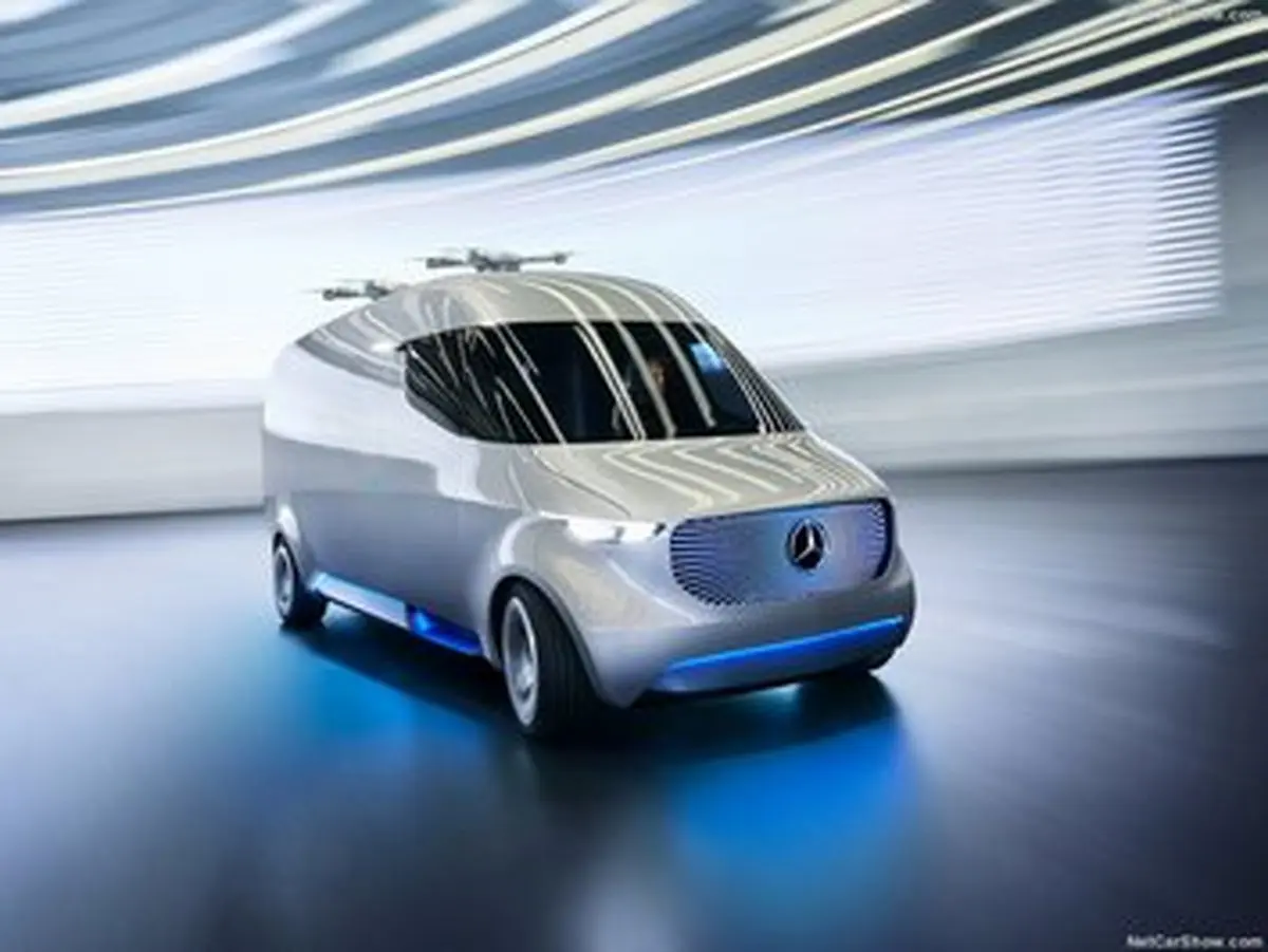 یک جوان ایرانی طراح جدیدترین خودروی بنز/تصاویر