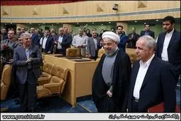 حواشی حضور روحانی در اختتامیه جشنواره شهید رجایی/تصاویر