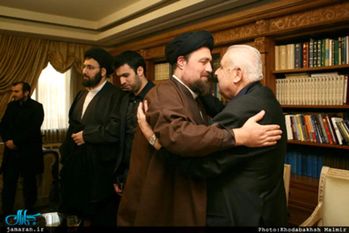 گزارشی تصویری از حال و هوای منزل صادق طباطبایی بعد از فوتش