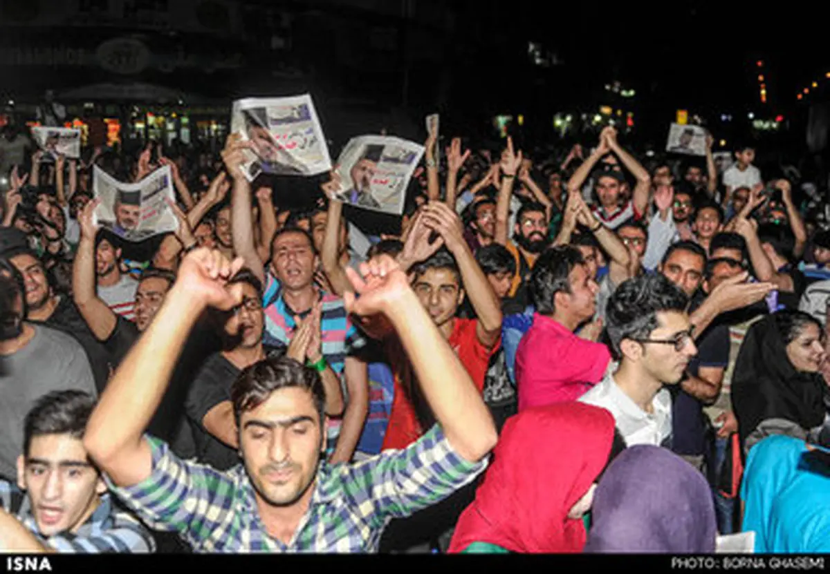 شادی مردم تهران پس از توافق هسته ای/تصاویر