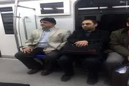مترو سواری نادر قاضی پور/عکس