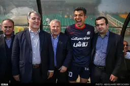 خنده جالب فردوسی‌پور در کنار علی پروین!/ عکس