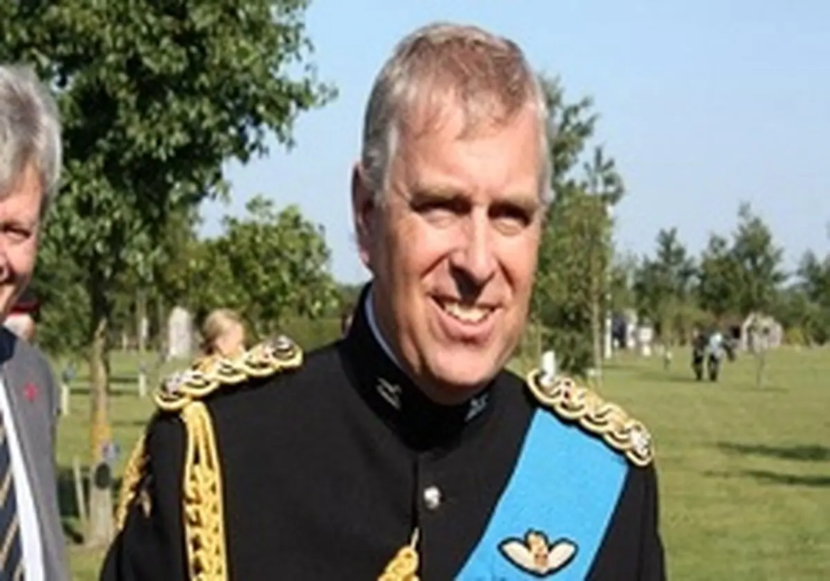 پای پسر ملکه انگلیس هم به پرونده قاچاق کودکان در آمریکا باز شد!