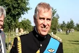 پای پسر ملکه انگلیس هم به پرونده قاچاق کودکان در آمریکا باز شد!