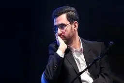 اتهام جدید آذری‌جهرمی چیست؟ / شعار «نه شرقی نه غربی» دردسر جدید وزیر ارتباطات