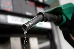 سوخت بدون کارت با ستاره مربع‌ها!