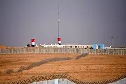 دیواری از بتن در مرز عراق و سوریه/ راهبرد امنیتی بغداد از سال ۲۰۱۴