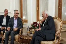 خنده های ظریف در دیدار یک مقام کردستان عراق/عکس