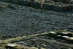 عکس/ پارکینگ خودرو زائران در مرز مهران