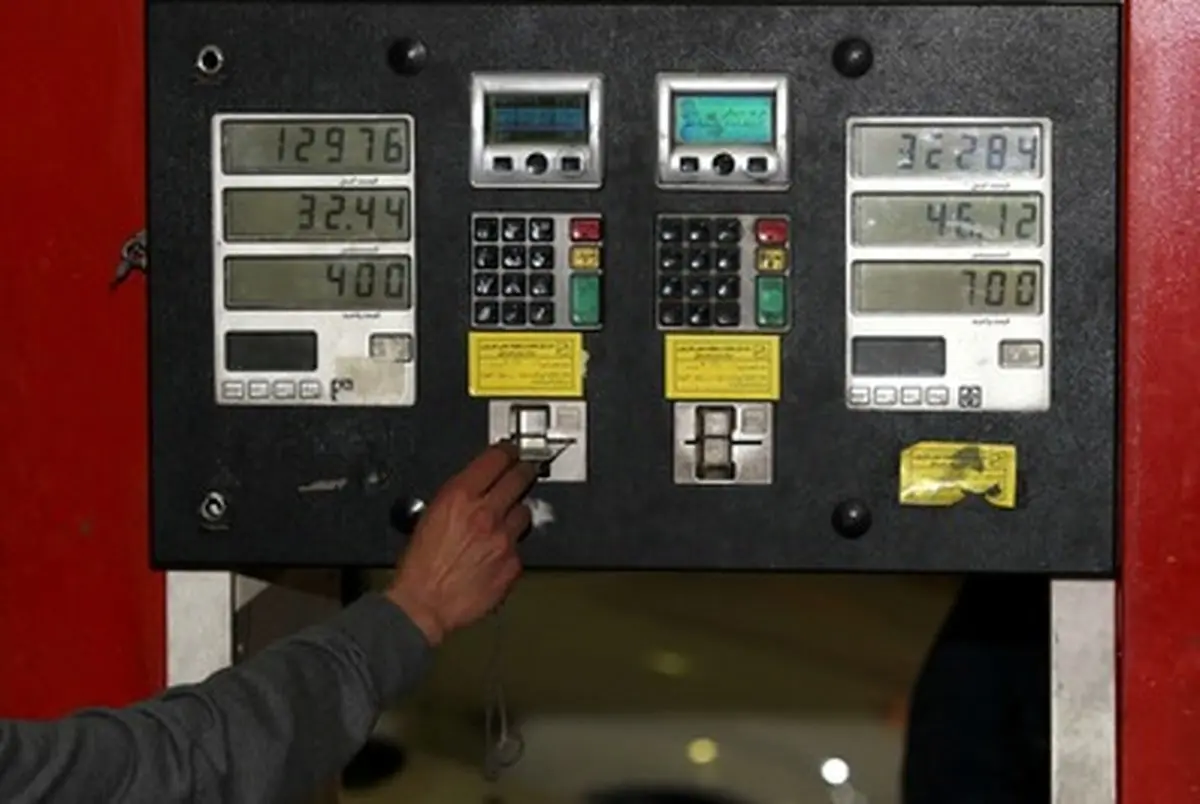 نگاه تصویری به واپسین ساعت های عرضه بنزین 400 تومانی