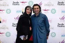 تیپ جدید زوج هنرمند در جشن حافظ/عکس