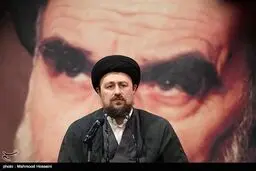 تجدید میثاق اعضای سازمان جوانان هلال احمر با آرمان های امام خمینی (ره)