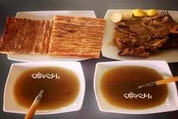 عکس/ صبحانه مدافع استقلال در تعطیلات لیگ