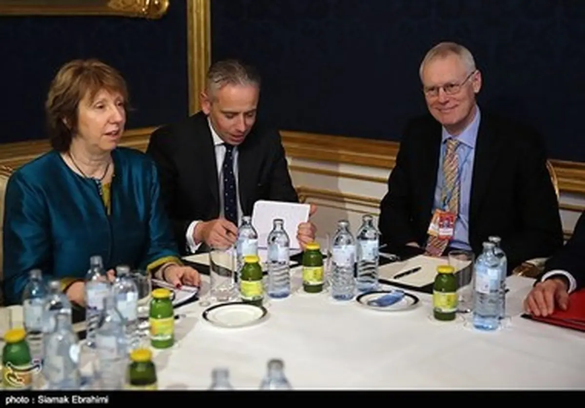 دیدار ظریف با وزرای خارجه فرانسه و انگلستان/ تصاویر