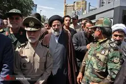 فرمانده کل ارتش در مراسم تشییع پیکر همسر علم الهدی/عکس