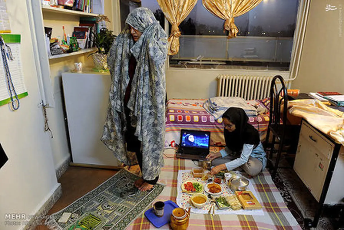 تصاویر:سفره‌‍‌های افطار دانشجویی