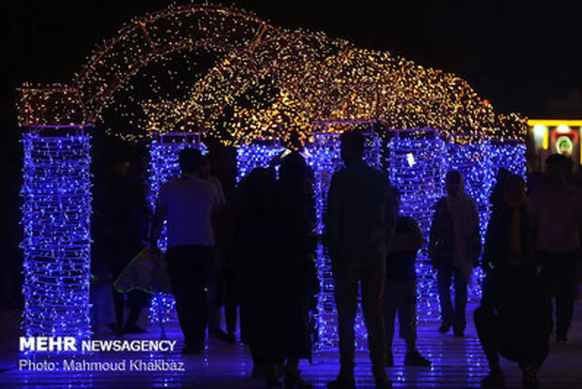 مسافران نوروزی در نگین خلیج فارس