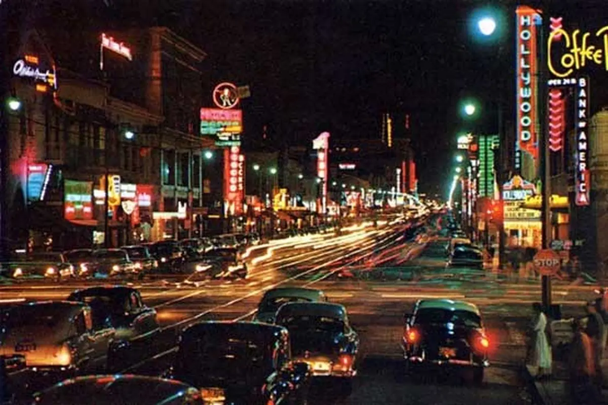 نامی که در قطار انتخاب شد! + عکس