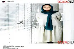 تیپ و ژست نیکی کریمی در نمایشگاه کتاب/ عکس