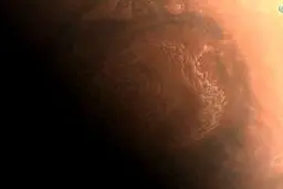 اولین عکس منتشر شده‌ی کاوشگر چینی از مریخ