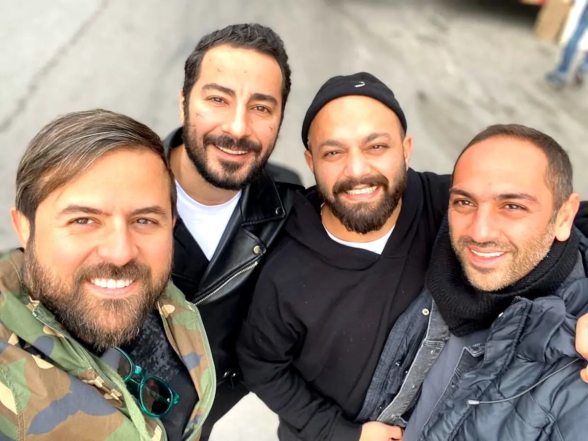 عکسی از دورهمی نوید محمدزاده، هومن سیدی و صابر ابر
