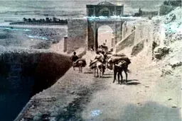 عکس قدیمی دروازه قرآن شیراز