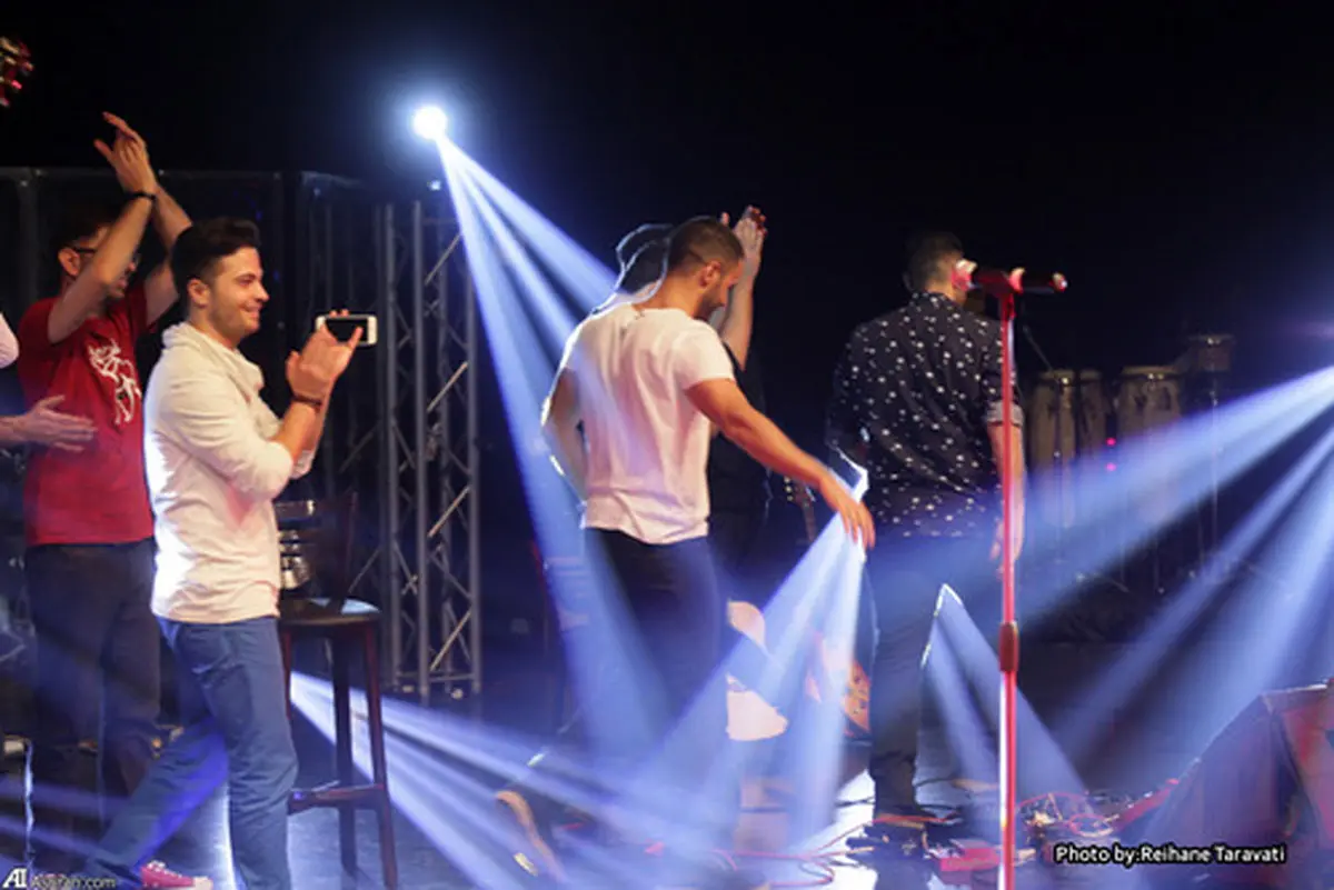 سیروان خسروی در برج آزادی/تصاویر