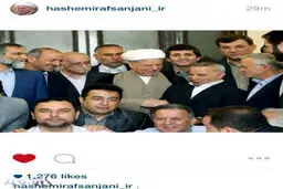 شوخی قهرمان وزنه برداری با آیت الله هاشمی/عکس