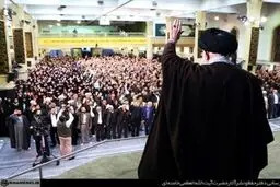 دیدار هزاران نفر از دانشجویان و دانش آموزان با رهبر انقلاب/تصاویر