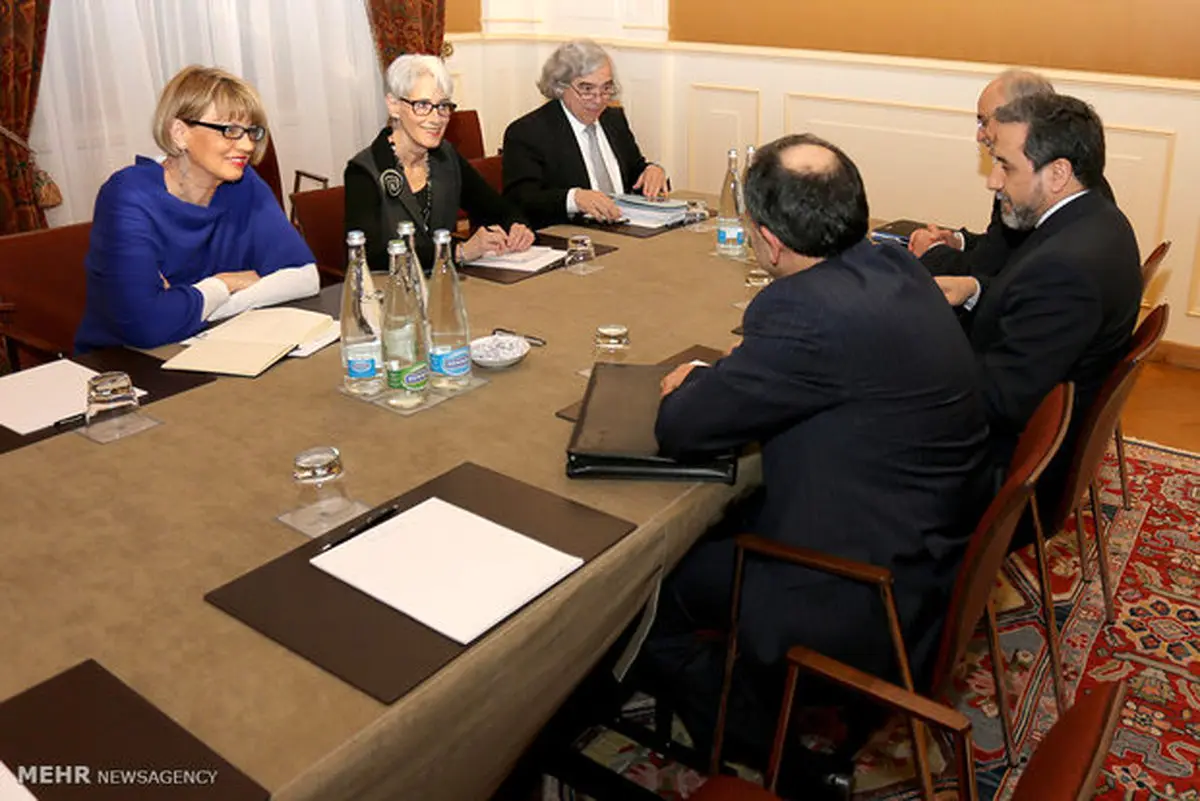 رویترز خبر داد: مذاکرات هسته ای ایران رو به جلو است/ بازار داغ دیدارهای دو جانبه