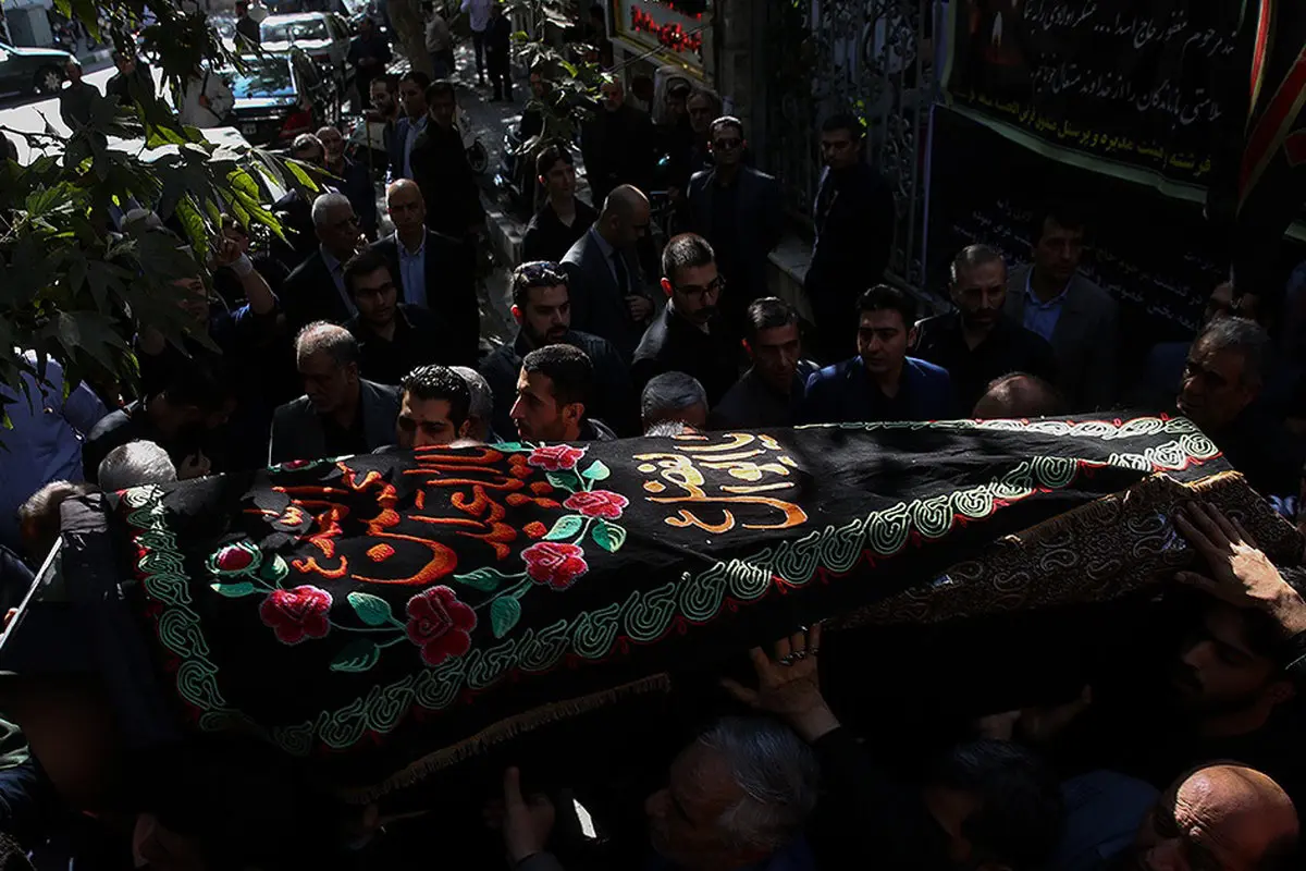 تصاویر / تشییع پیکر اسدالله عسگراولادی