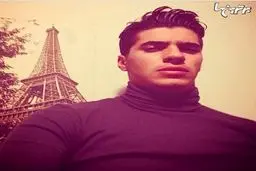 بازیکن ایرانی اتلتیکو مادرید در کنار برج ایفل/ عکس