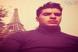 بازیکن ایرانی اتلتیکو مادرید در کنار برج ایفل/ عکس