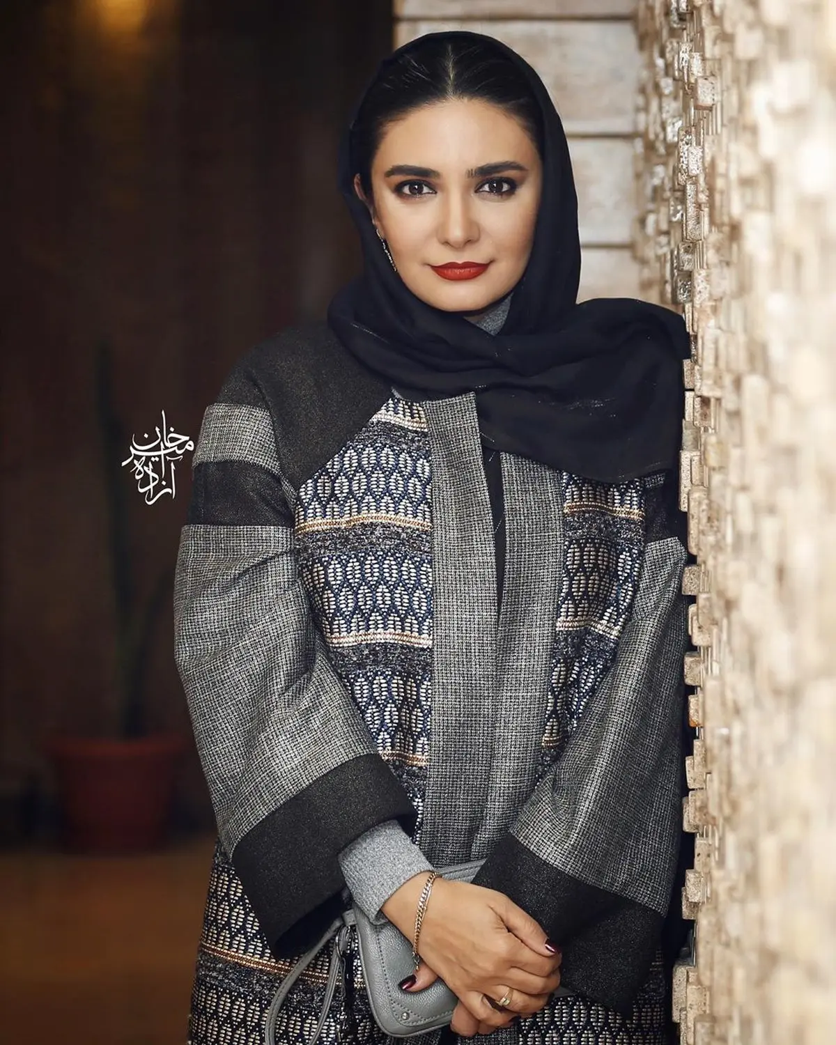 عکس / لیندا کیانی در اكران مردمى فيلم چشم و گوش بسته