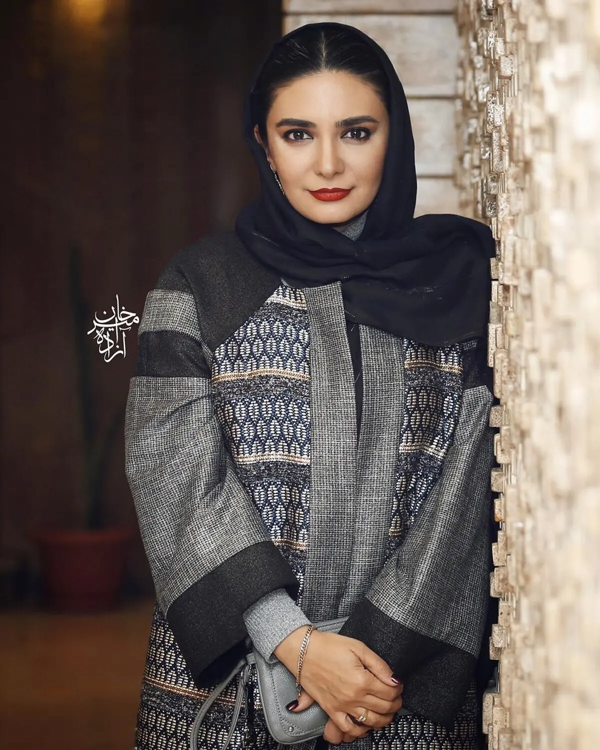 عکس / لیندا کیانی در اكران مردمى فيلم چشم و گوش بسته