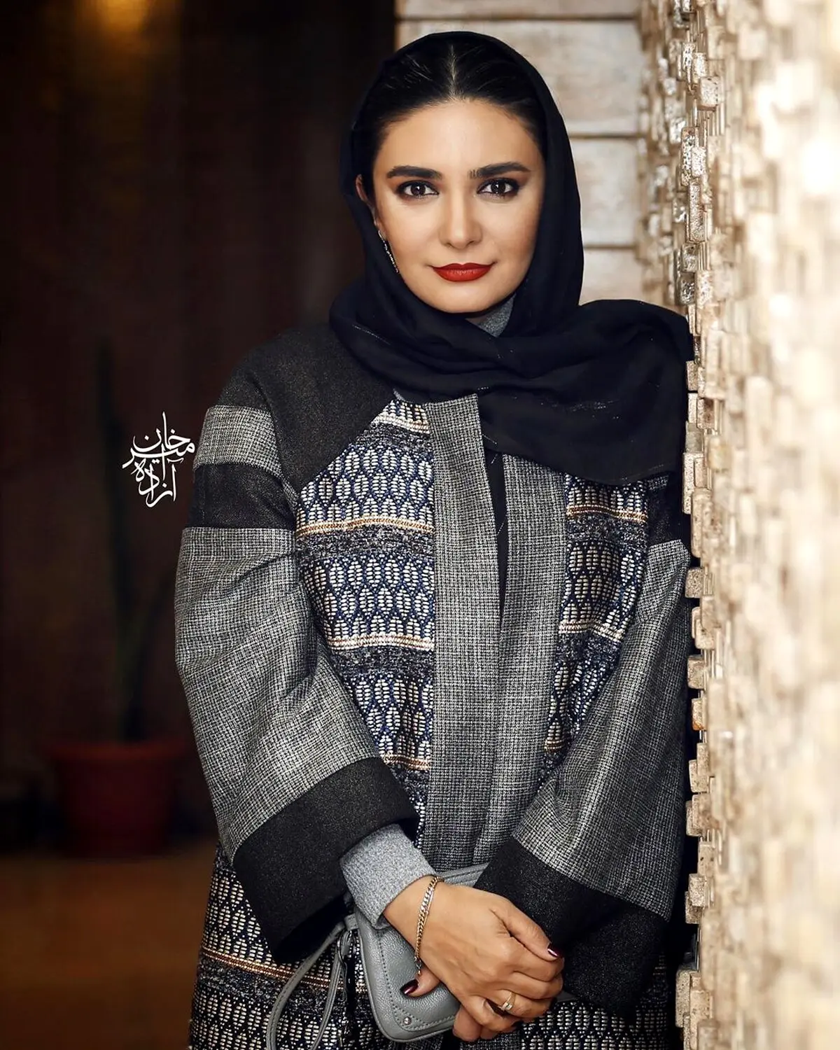 عکس / لیندا کیانی در اكران مردمى فيلم چشم و گوش بسته