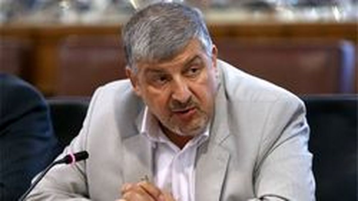منصور حقیقتپور: حمله موشکی به عین الاسد نشان داد چقدر آمریکاییها بیعُرضهاند/ آمار تلفات سربازان آمریکایی را باید از نجارهای عراق پرسید/ ترامپ خالیبندی میکند تا مقابل گاوهای شیردهاش کم نیاورد