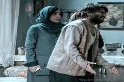 تصویری از گریم متفاوت شهرام حقیقت دوست در فیلم عطر تلخ