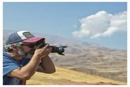 آقای بازیگر در حال عکاسی از طبیعت + عکس