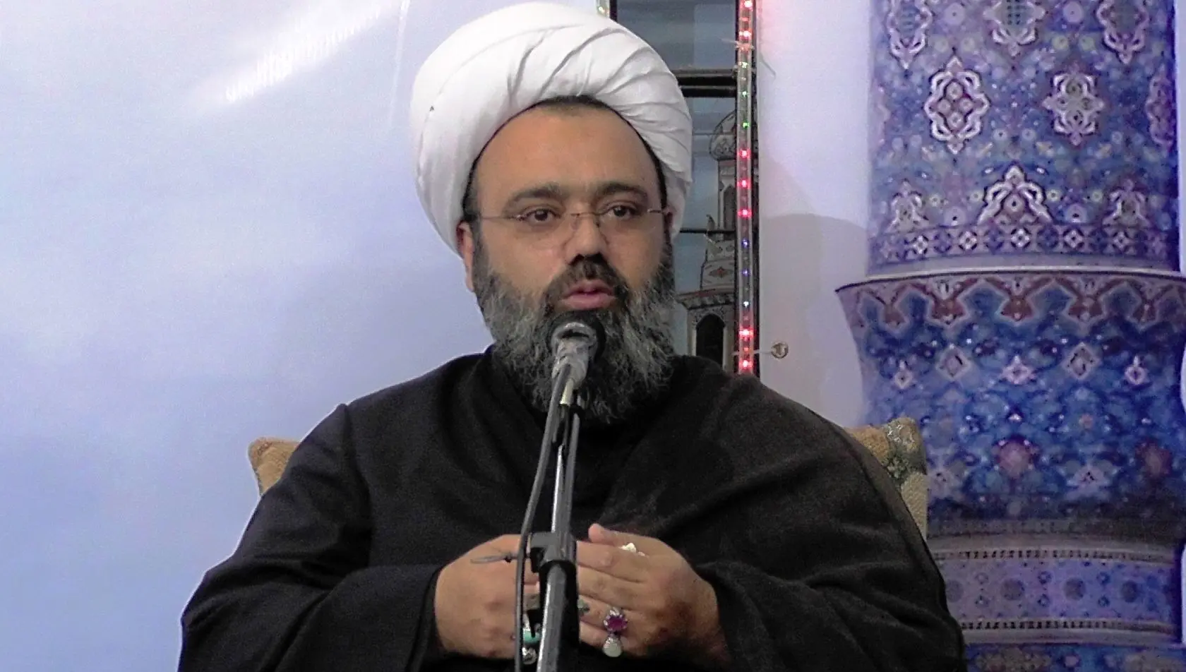 سخنان جنجالی حجت‌الاسلام دانشمند درباره بی حجابی و بی حیایی