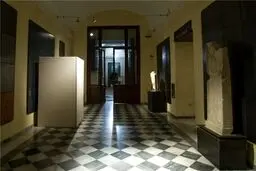 گاردین: به احترام رییس جمهور ایران مجسمه‌های عریان موزه شهر رم پوشانده شد