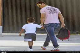 رونالدو همراه فرزندش به مدرسه رفت + عکس