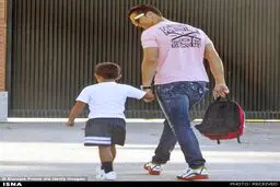 رونالدو همراه فرزندش به مدرسه رفت + عکس