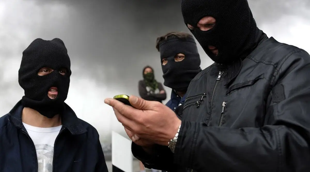 ماجرای هولناک حمله مردان نقابدار به یک مدرسه