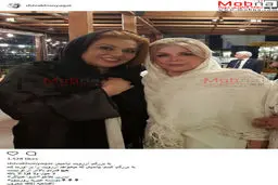 سلفی نسرین مقانلو به همراه شیوا خنیاگر در کافه شمرون/ عکس