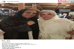 سلفی نسرین مقانلو به همراه شیوا خنیاگر در کافه شمرون/ عکس
