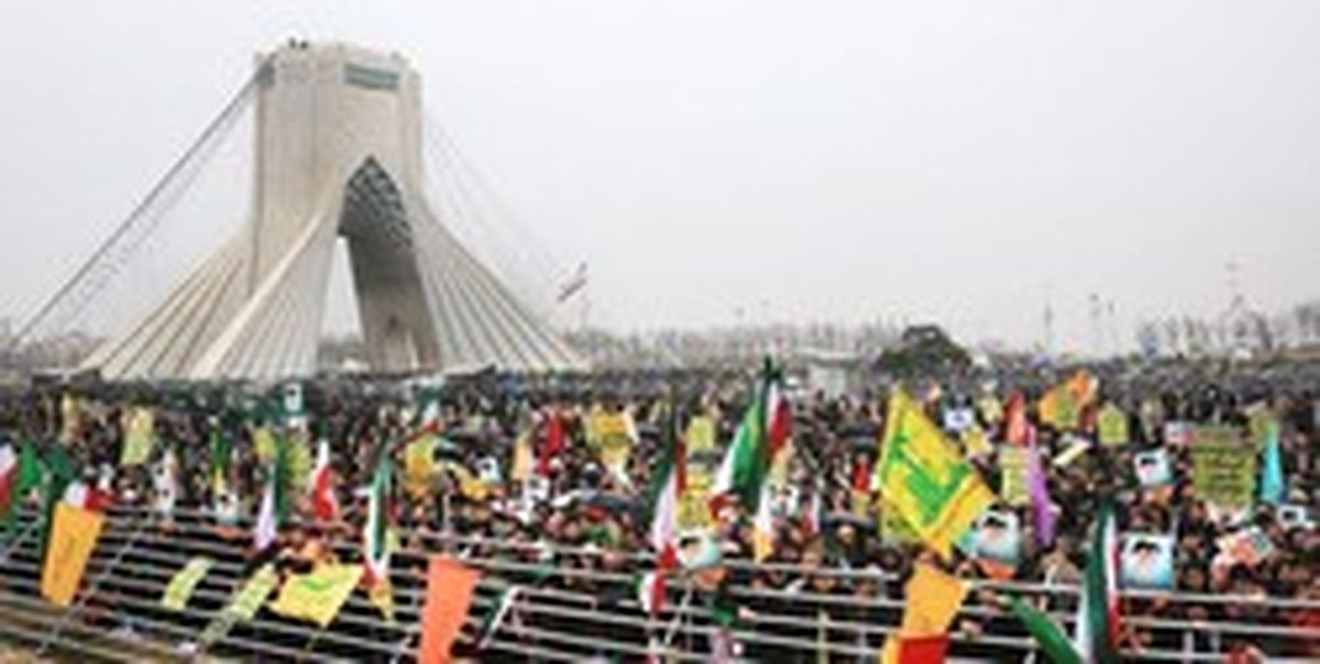 حرکت مردم تهران؛ از ساعاتی دیگر در مسیرهای 12گانه بهسمت میدان آزادی